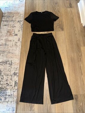 Women's Black Wide-Leg Pull-On Palazzo Pants with matching top